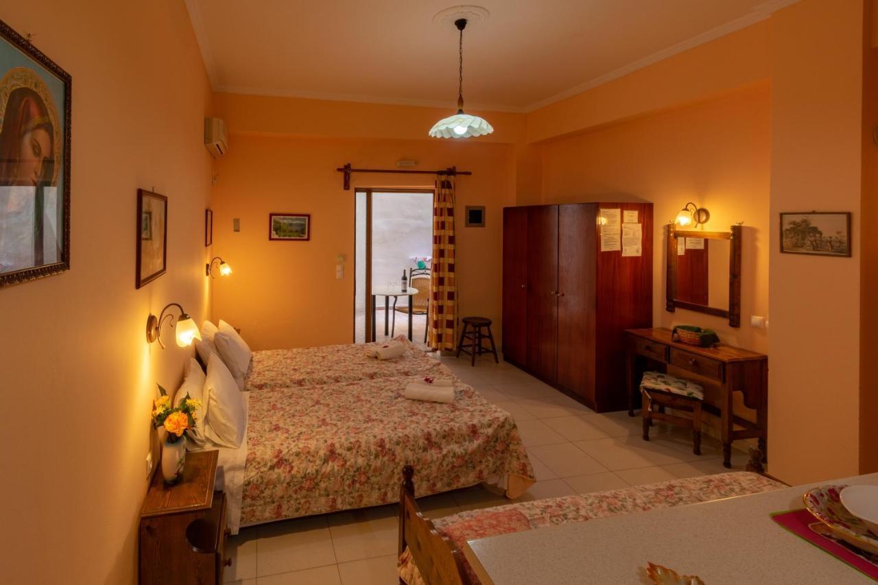 Villa Sophia Apartments By Corfuescapes Ájos Górdios Eksteriør bilde