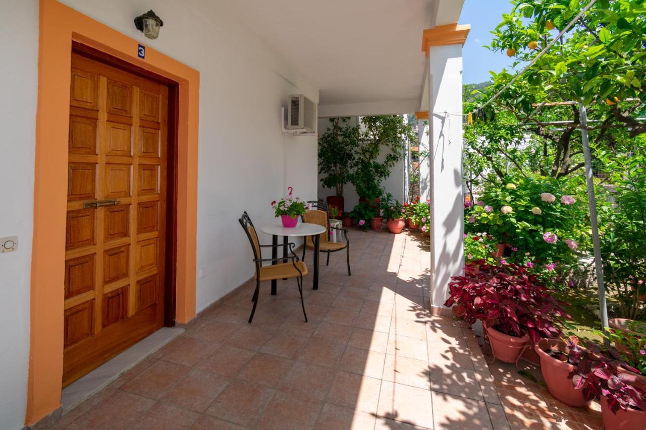 Villa Sophia Apartments By Corfuescapes Ájos Górdios Eksteriør bilde